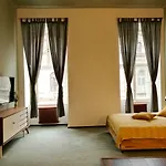 Zada Studio - Old City Center